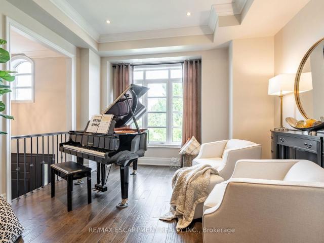 Property for sale in Oakville, Golden Horseshoe
