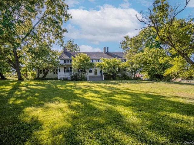 House for sale in Bloomingburg, New York