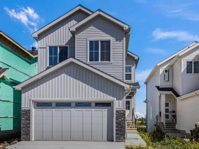 House for sale in Fort Saskatchewan, Alberta