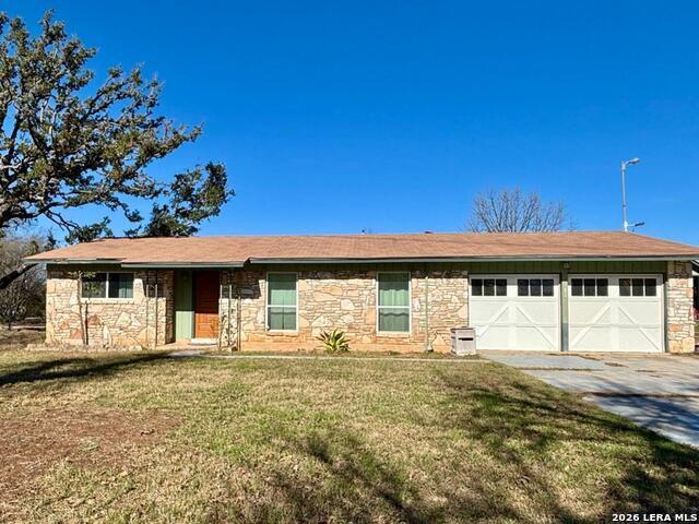 House for sale in Pipe Creek, Texas