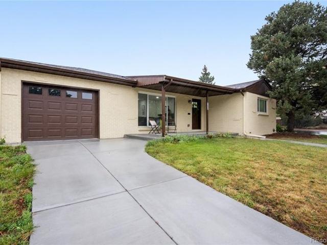 House for sale in Broomfield, Colorado
