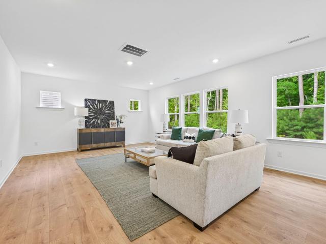 House for sale in West Lake Valley, Sanford