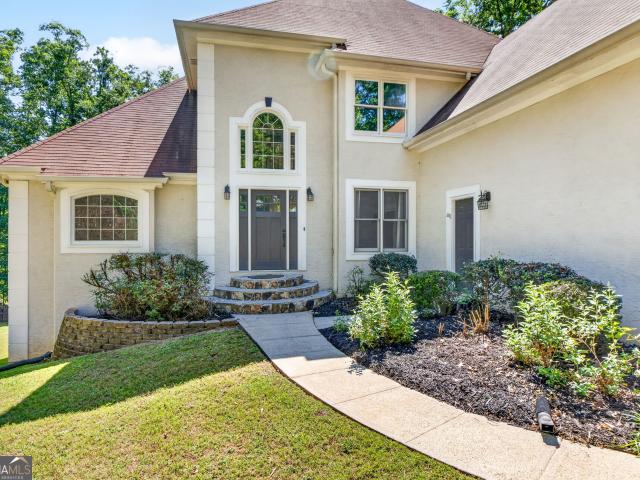 House for sale in Sharpsburg, Georgia