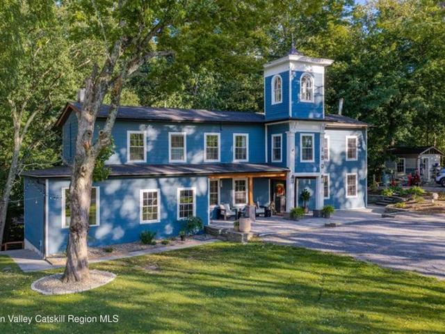House for sale in Lake Katrine, Ulster County
