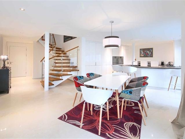 Wohnung kaufen in Pully, Waadt