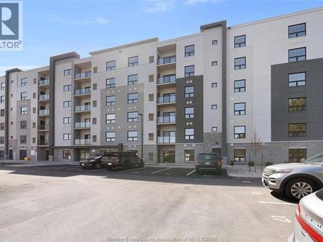 Condo for sale in Kingsville, Ontario