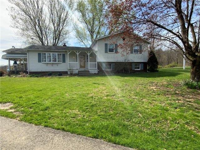 House for sale in Claysville, Pennsylvania