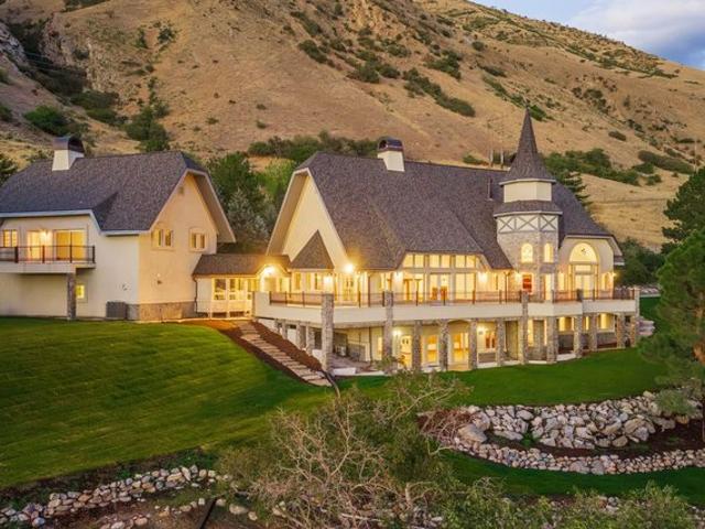 House for sale in Springville, Utah