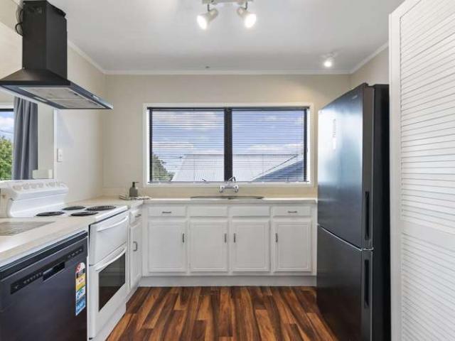 House for sale in One Tree Hill