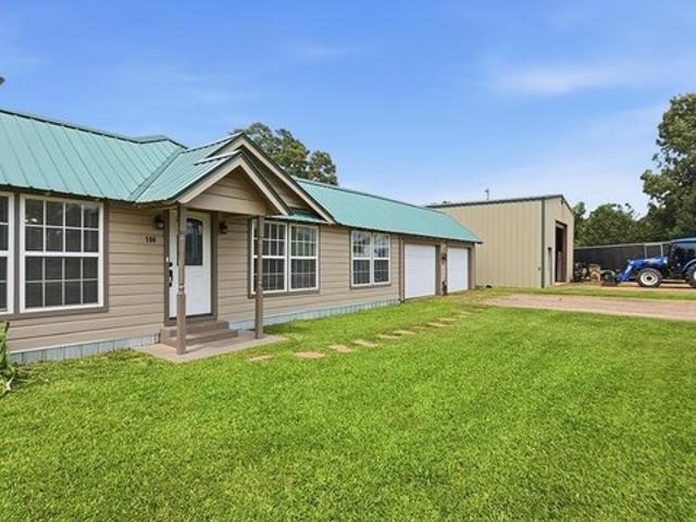 House for sale in Avery, Texas