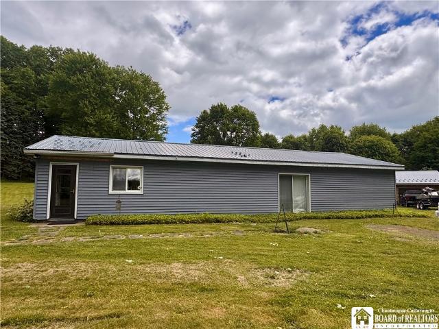 House for sale in Frewsburg, New York