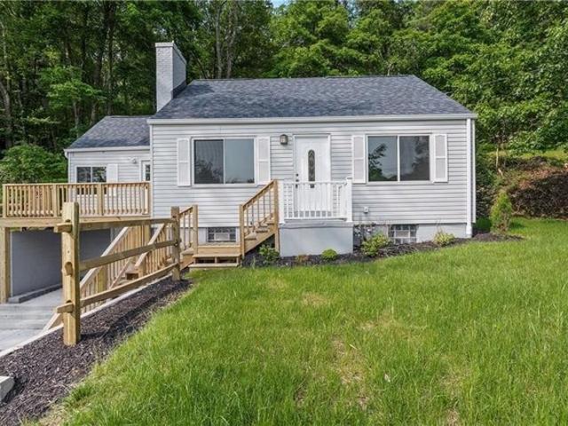 House for sale in Wexford, Pennsylvania