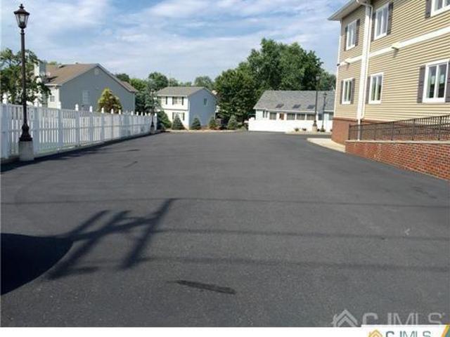 Commercial for sale in Sayreville, New Jersey