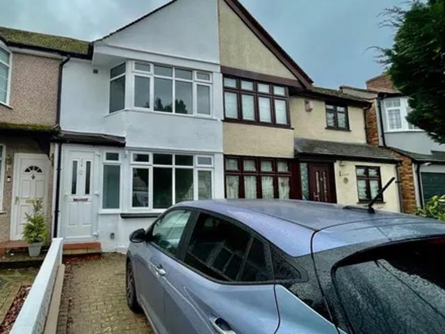 House for rent in Blackfen, Greater London