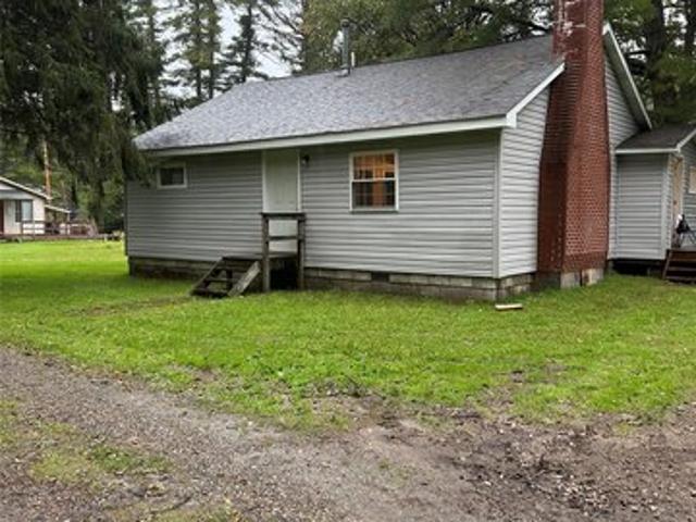 House for sale in Sheffield, Sheffield Township