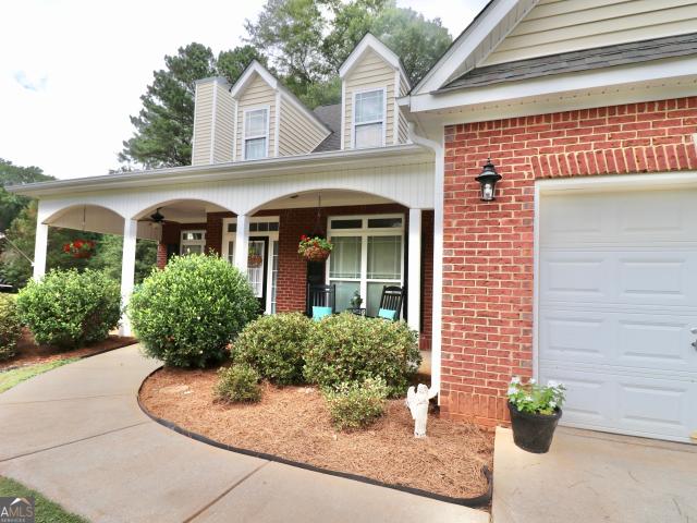 House for sale in Williamson, Georgia