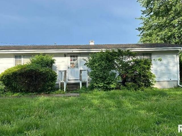 House for sale in Pike, Illinois