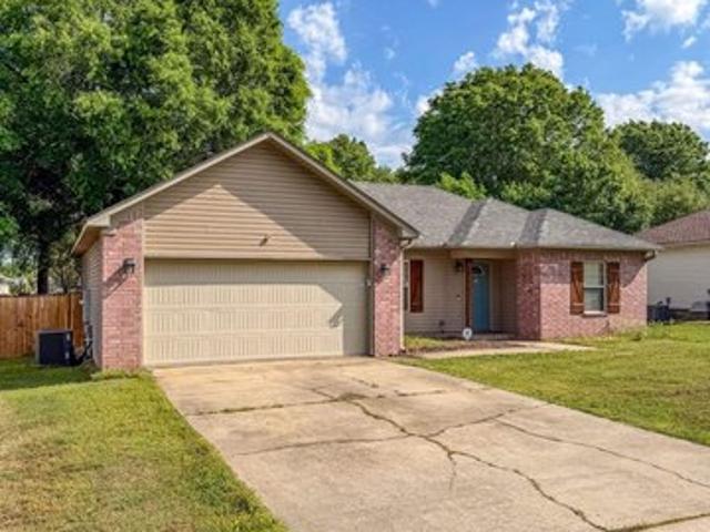 House for sale in Ark