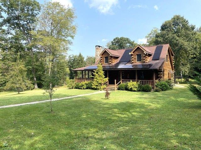 House for sale in Kennerdell, Rockland Township