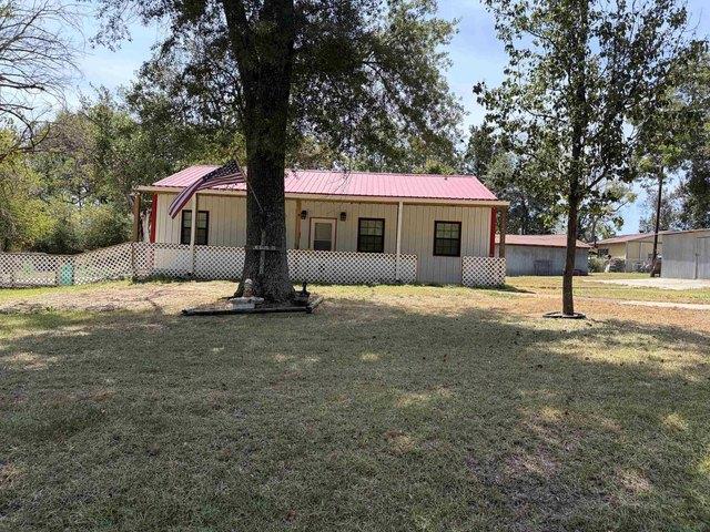 House for sale in Harrison, Texas