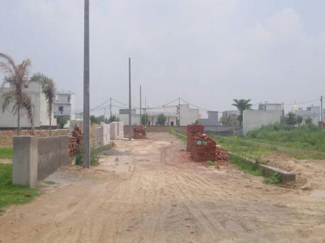 Land for sale in Zirakpur, Punjab