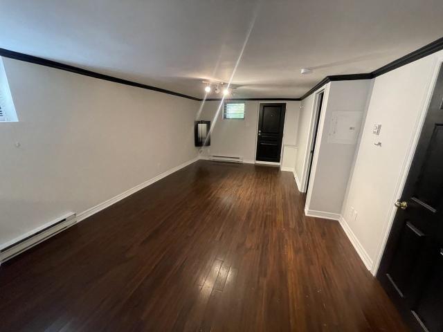 Apartment for rent in Mulhurst Bay, Ontario