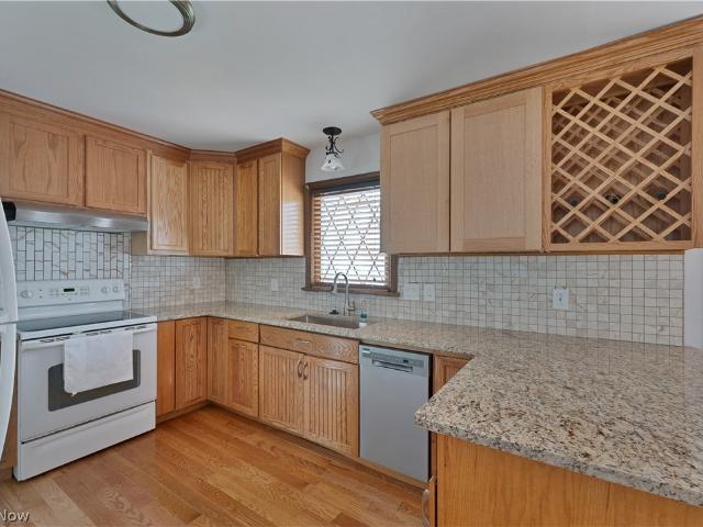 House for sale in Campbell, Ohio