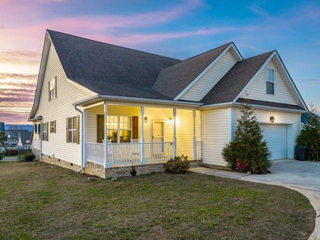 House for sale in Chickamauga, Georgia