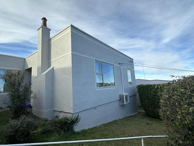House for rent in Otakou