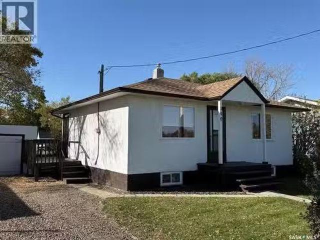 House for sale in Yorkton