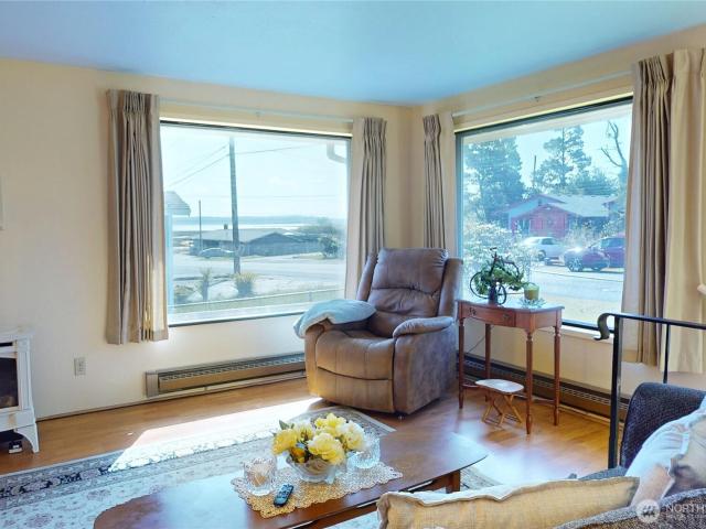 House for sale in Westport, Washington