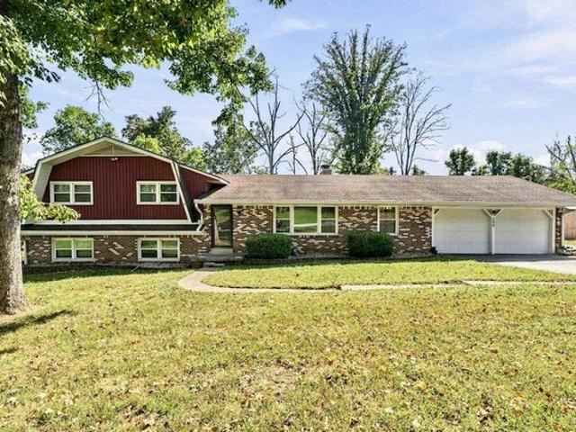 House for sale in Bowling Green, Warren County