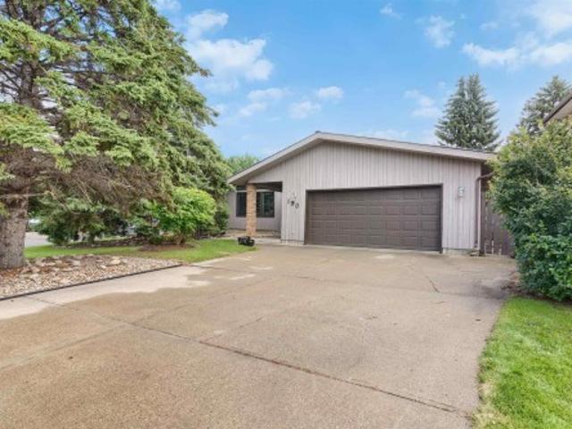 House for sale in Wedgewood, Alberta
