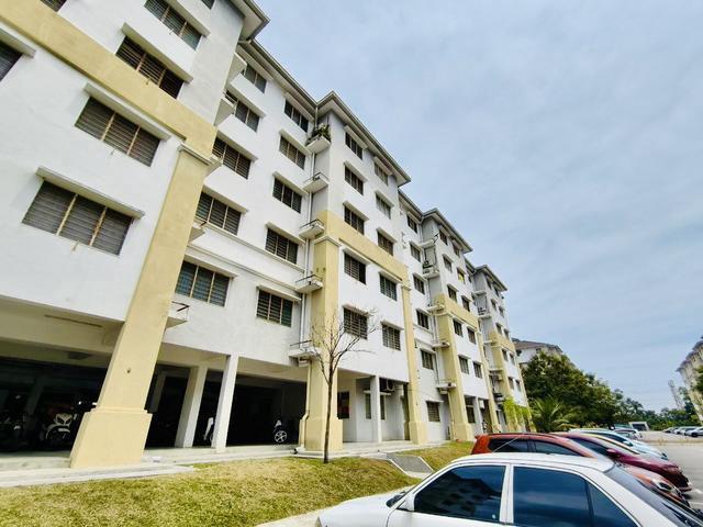Apartment for sale in Petaling, Alam Impian