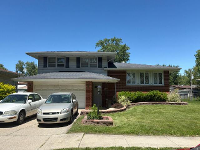 House for sale in Lansing, Illinois