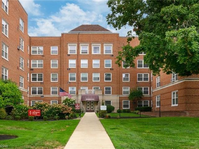 Condo for sale in Shaker Heights, Ohio