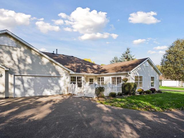 Townhouse for sale in Elk River, Sherburne County