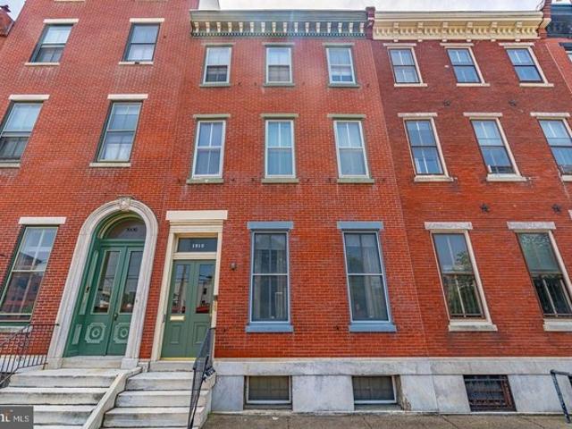 Condo for sale in Philadelphia, Pennsylvania