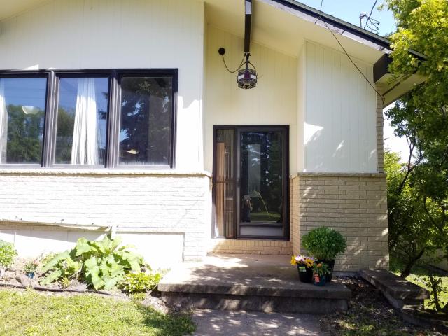House for sale in Hazel Green, Wisconsin