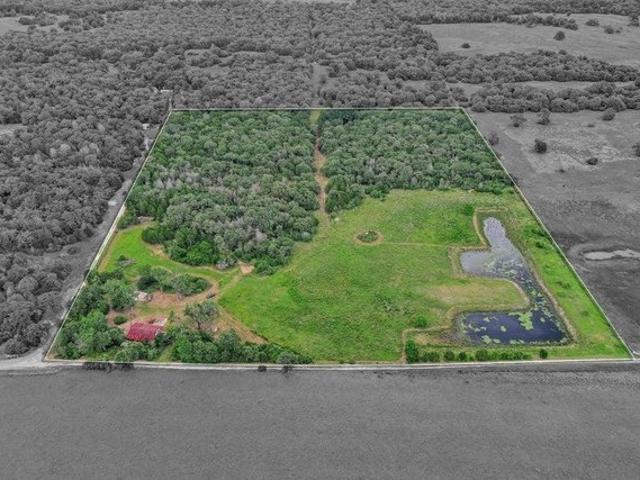 Farm for sale in Lexington, Texas