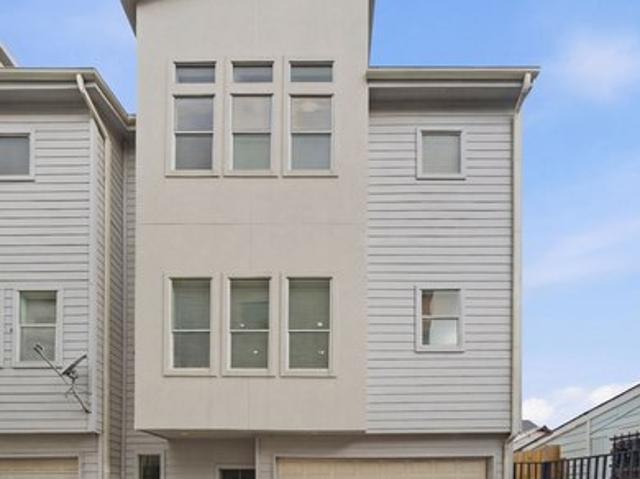 Townhouse for sale in First Ward, Houston