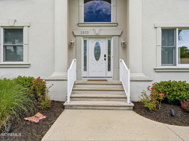 House for sale in Monmouth, New Jersey
