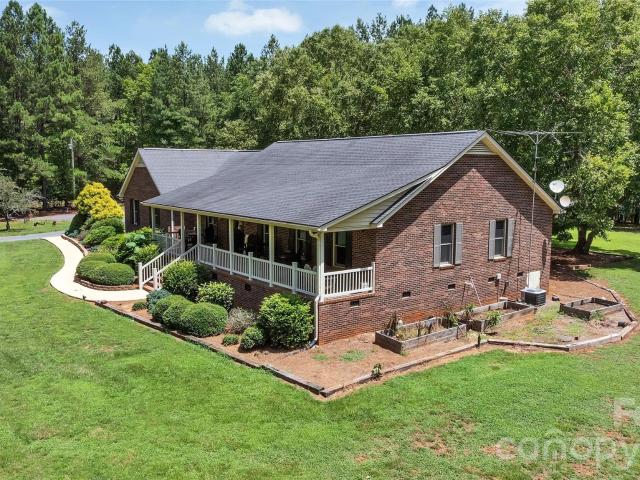 House for sale in Troy, North Carolina
