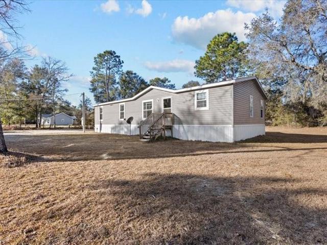 House for sale in Morriston, Florida