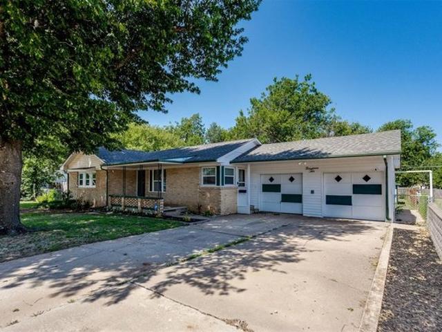 House for sale in Chickasha, Oklahoma