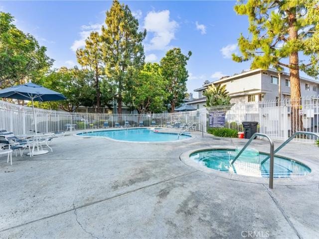 Townhouse for sale in Huntington Beach