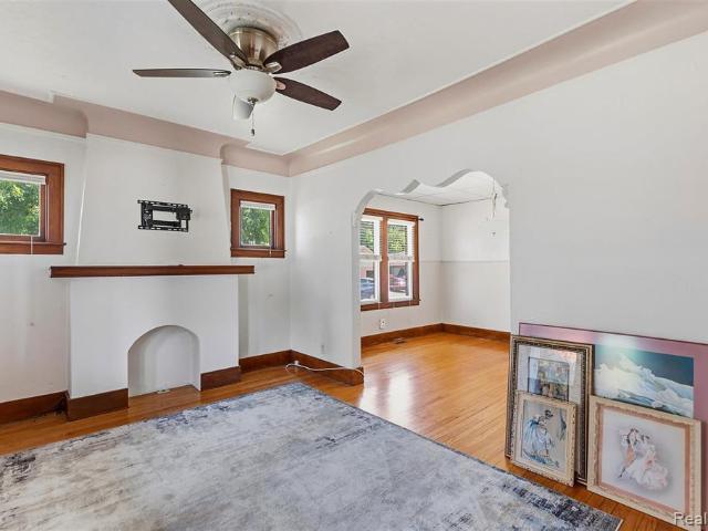 House for sale in Roseville, Michigan