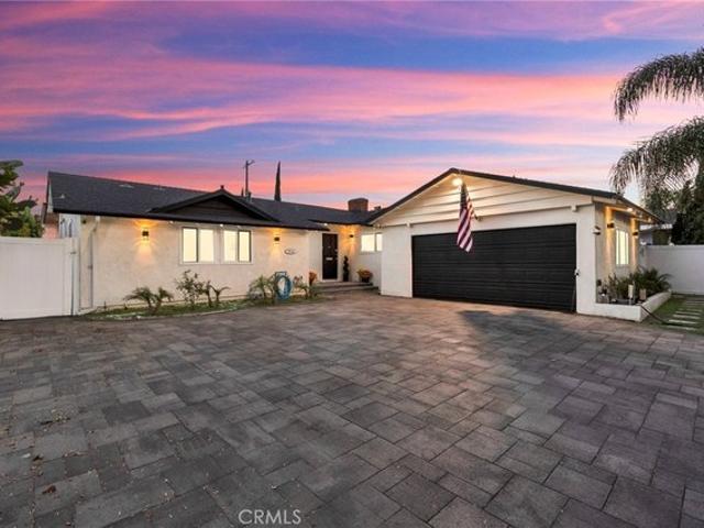 House for sale in Canoga Park, California