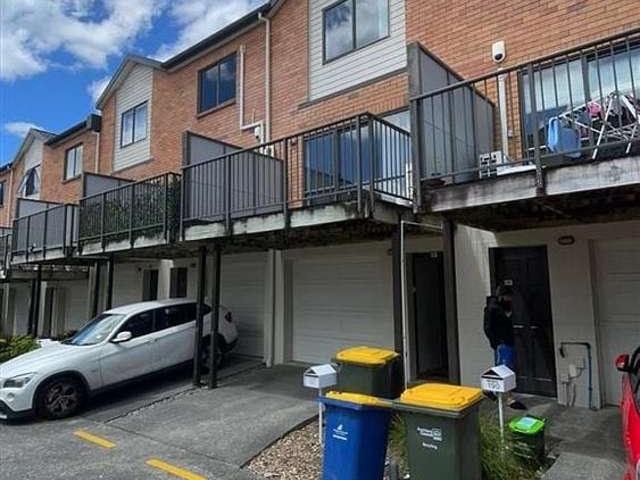 Townhouse for rent in Rapanui