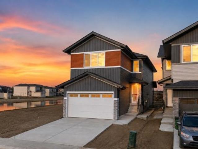 House for sale in Wedgewood, Alberta